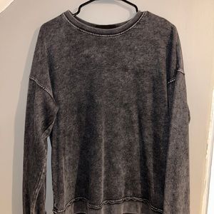 stone washed dark gray crewneck sweatshirt